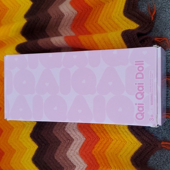 Qai qai amazon exclusive ig famous doll - Picture 12 of 14